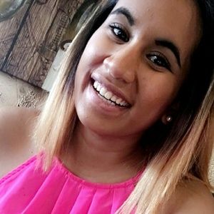 Meet your Posher, Traci